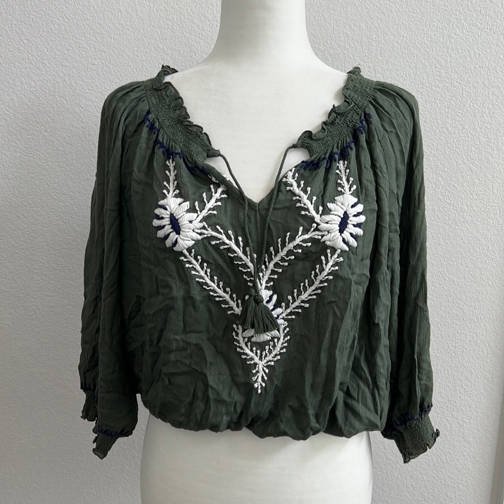 Piper by Townsen Womens Embroidered Off Shoulder Blouse Green Size XS